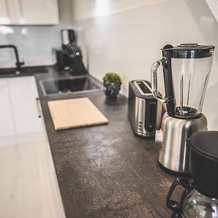 Luxus Maisonette Wohnung Am See, Wehome Premium Sankt Leon-Rot Dış mekan fotoğraf