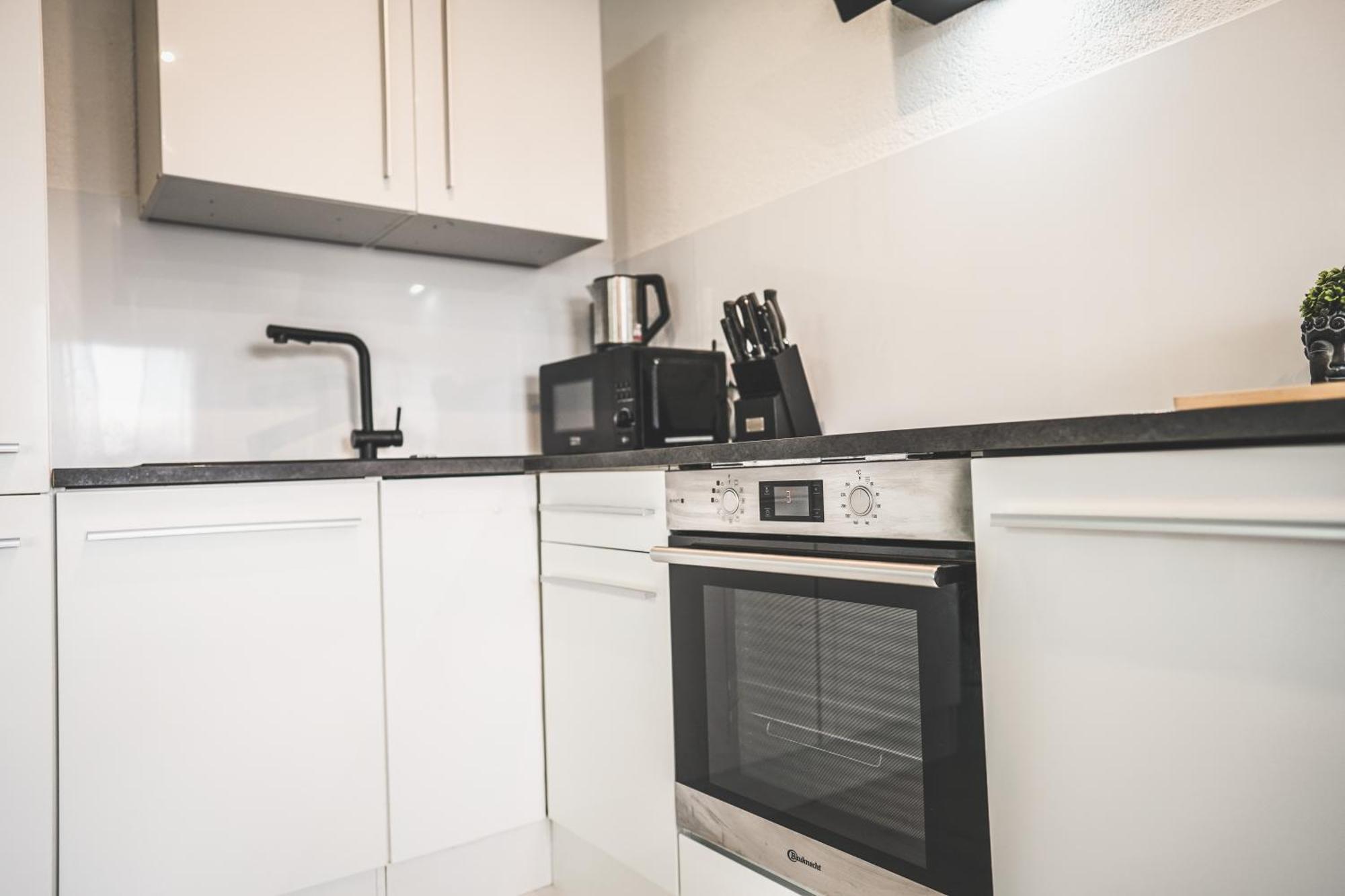 Luxus Maisonette Wohnung Am See, Wehome Premium Sankt Leon-Rot Dış mekan fotoğraf