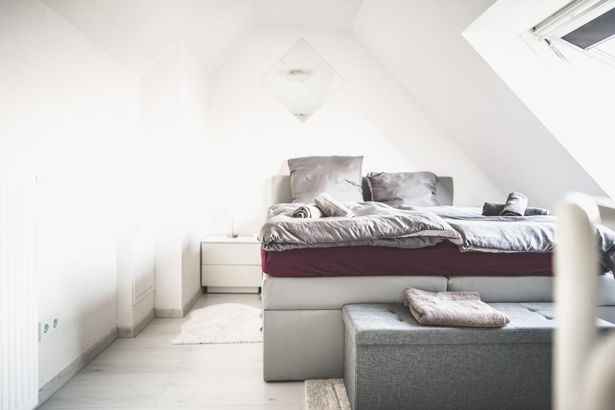Luxus Maisonette Wohnung Am See, Wehome Premium Sankt Leon-Rot Dış mekan fotoğraf