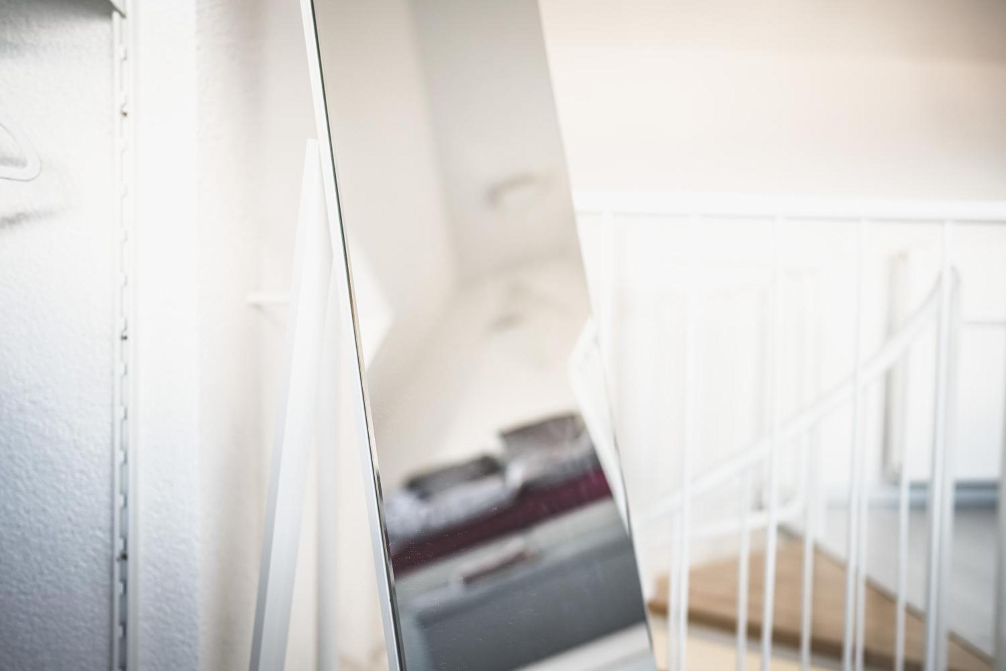 Luxus Maisonette Wohnung Am See, Wehome Premium Sankt Leon-Rot Dış mekan fotoğraf